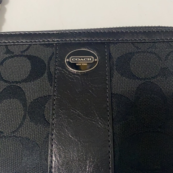 Coach Wristlet - Picture 5 of 5